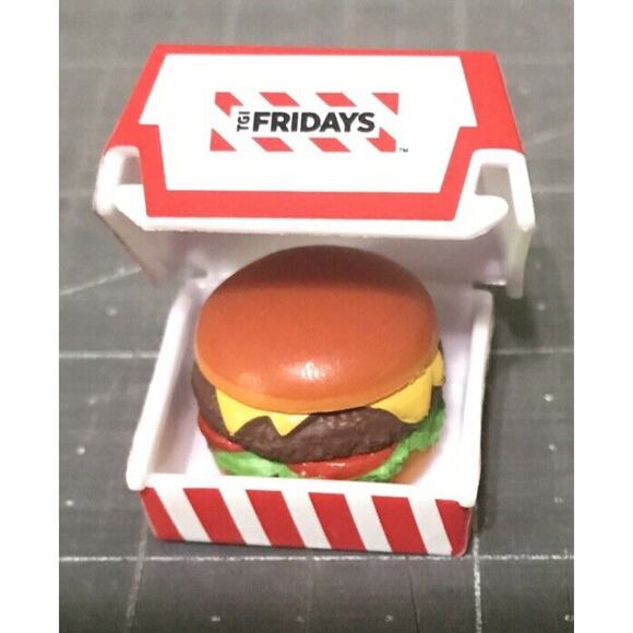 Foodie Mini Brands ZURU TGI Fridays Glazed Hamburger Burger - Picture 1 of 5